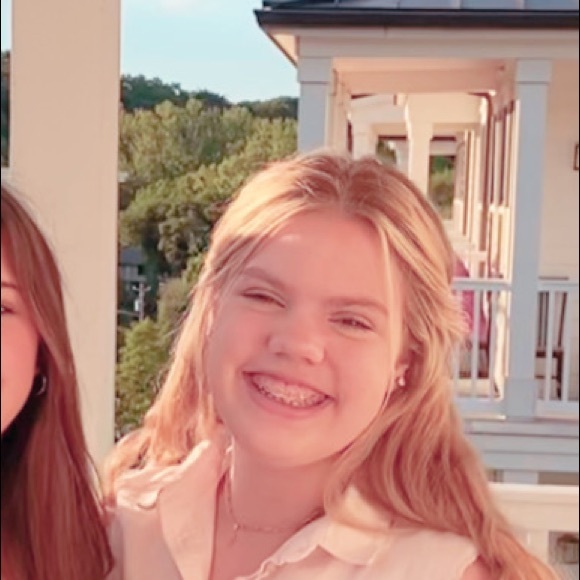 Meet your Posher, Barnes - Picture 1 of 1